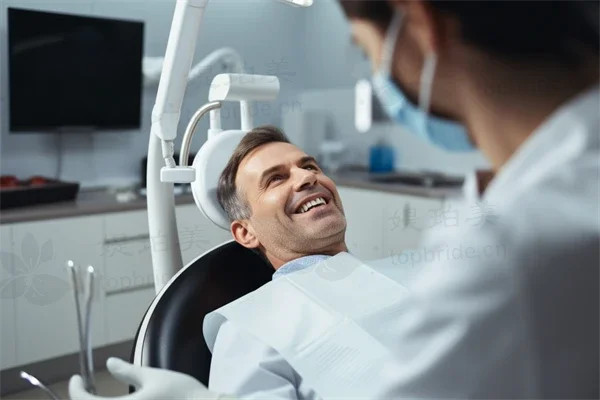洗牙时需要注意哪些事项？了解这些可以帮助你更好地保护口腔健康。