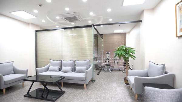 上海和平眼科医院医生团队实力强大及骨干医生简介