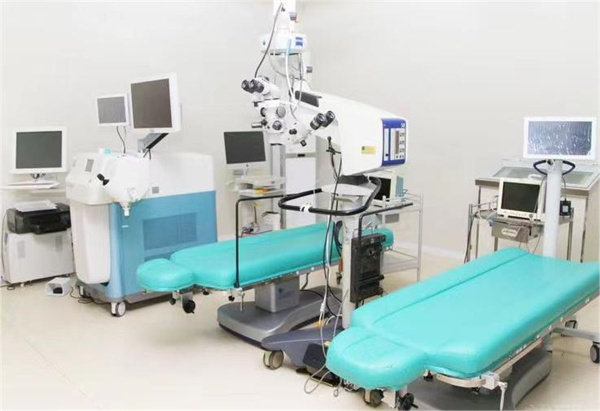 乌鲁木齐爱尔阿迪娅眼科医院医生团队实力强大及骨干医生简介