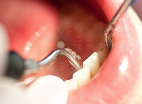 爱雅健口腔门诊部医生团队实力强大及骨干医生简介