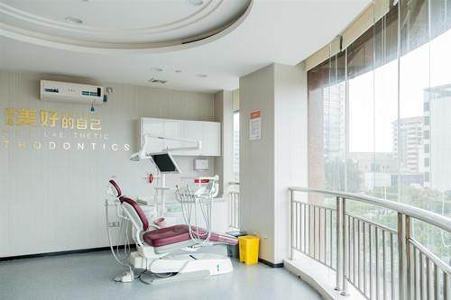 东莞同步齿科门诊部