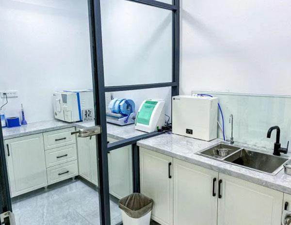 哈尔滨立美口腔门诊部收费价格表/收费标准