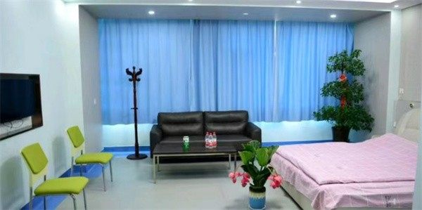 焦作尖峰眼科医院特色项目及技术优势