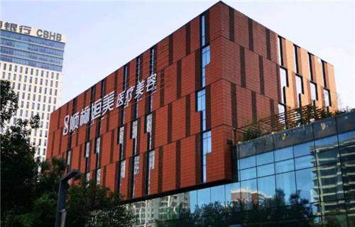 郑州顺柳姮美杨小顺眼部整形技术优势