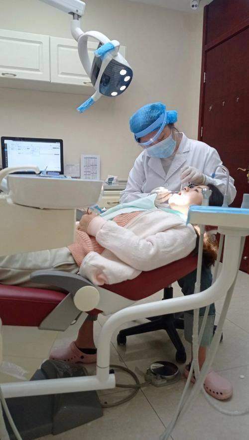 潮州市中 心医院口腔科医生团队实力强大及骨干医生简介