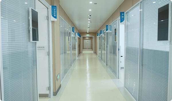 济南正大光明眼科医院收费价格表/收费标准