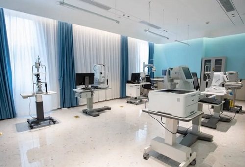 南宁佰视佳眼科门诊部陈良桔是专家还是普通医生？业内口碑、患者体验等告诉你答案 