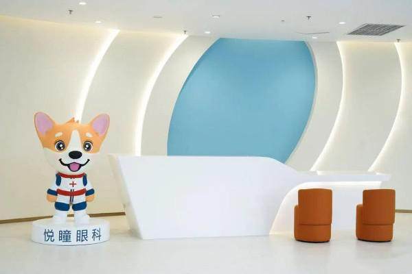 成都市刘治容口碑怎么样？温和细致的老牌眼科医生获患者信赖好评