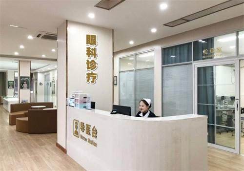 嵇立平坐诊的徐州瑞博医院眼科