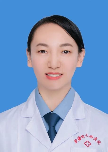 李文静