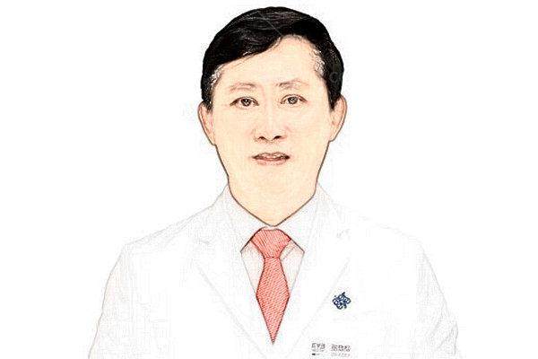 沈阳爱尔卓越眼科医院马立威靠谱吗？看技术实力与患者好评来揭晓