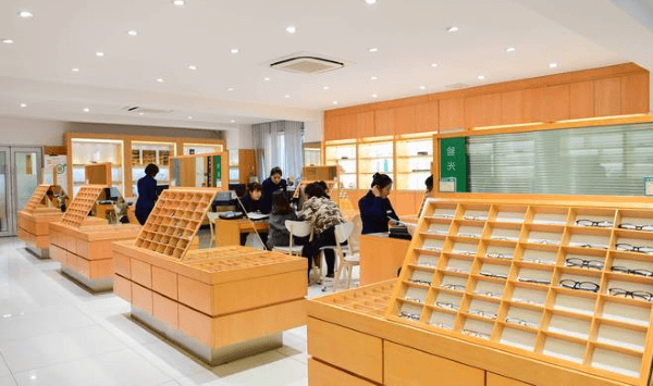 盘点于洪区各眼科医院，告诉你最出名的那家在哪、排名咋样及优势在哪 